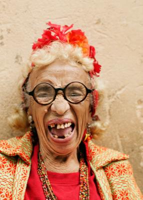Laughing-Granny av Morten Lundrup