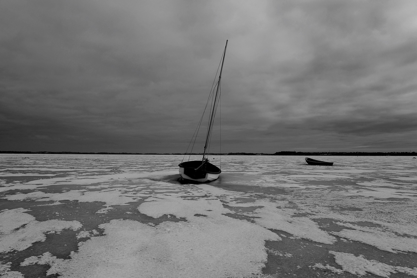 Frozen shire av David Foli
