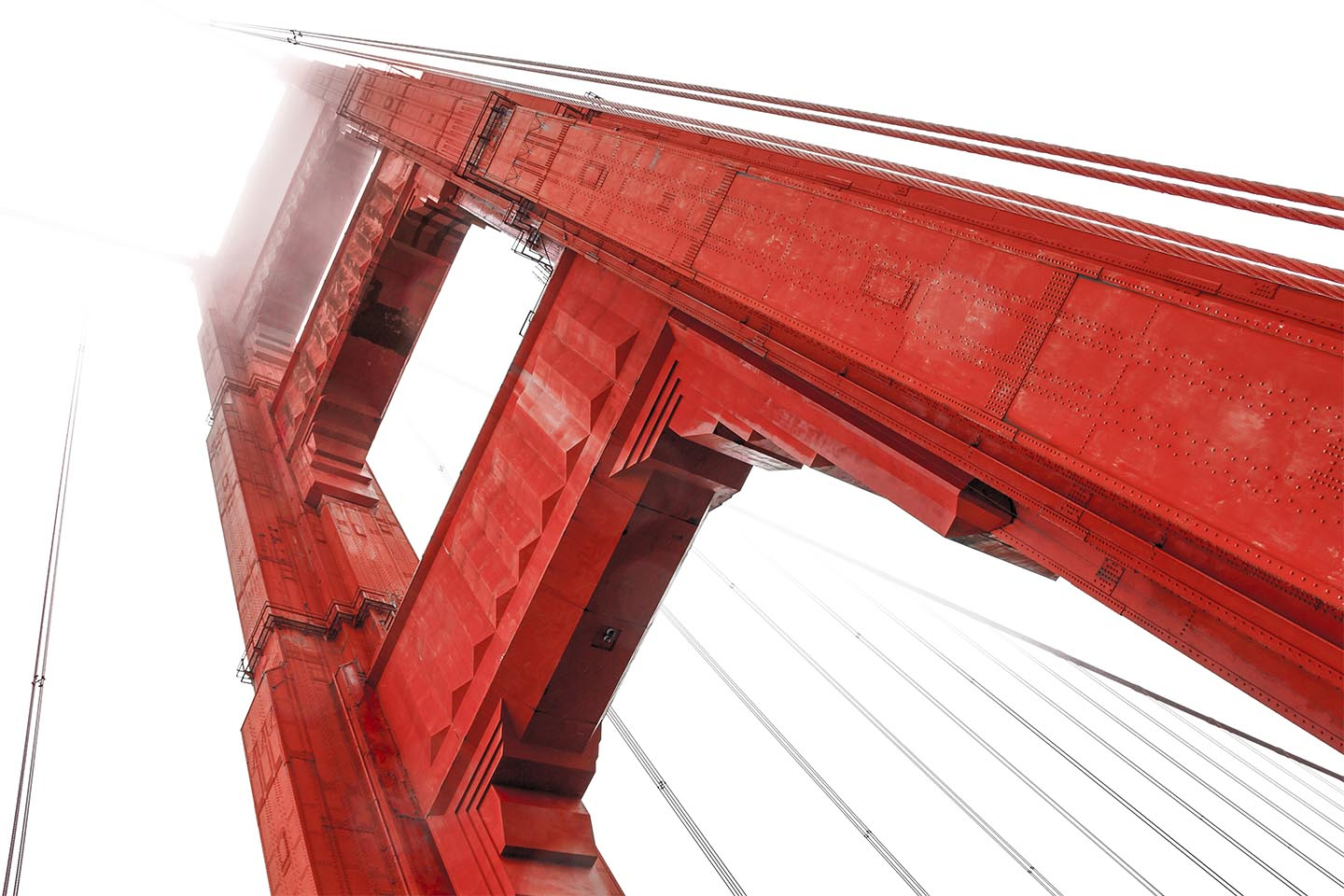 Golden Gate reaching into the fog av Rasmus Gundorff Sæderup