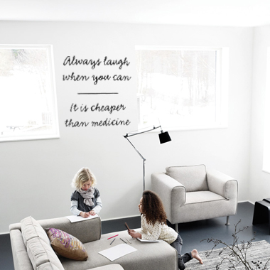 Always laugh wallsticker av Alan Smithee, 50×50 cm