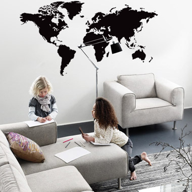 Verdenskart wallsticker av Anline Ruby, 80×40 cm