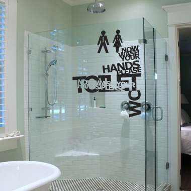 Wash your hands wallsticker av Diana Lovring, 45×55 cm